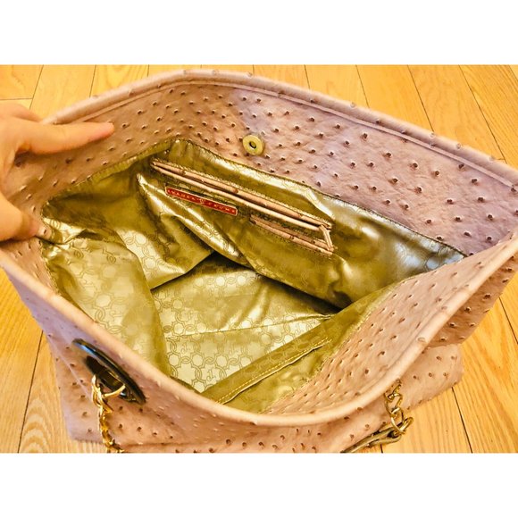 SOLD! - Ivanka Trump Shoulder Bag Genuine Leather - Picture 3 of 5